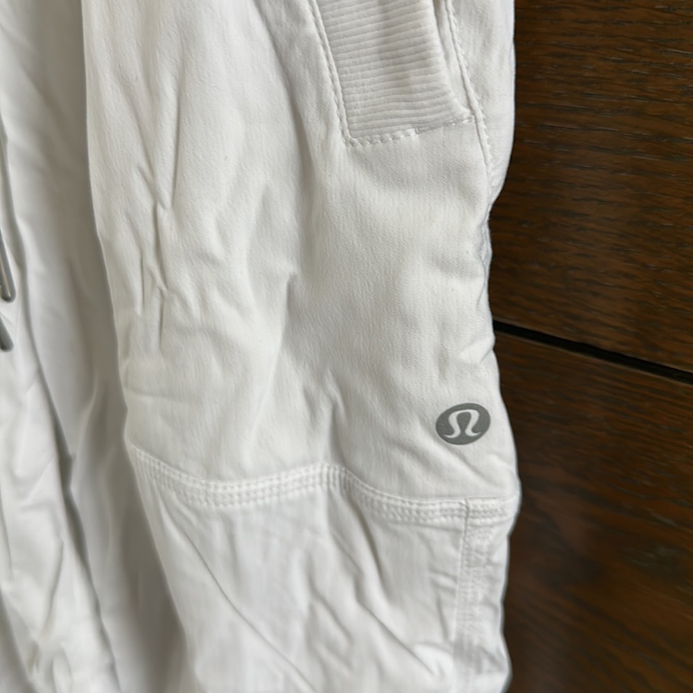 LULULEMON WHITE DANCE STUDIO PANT MID RISE